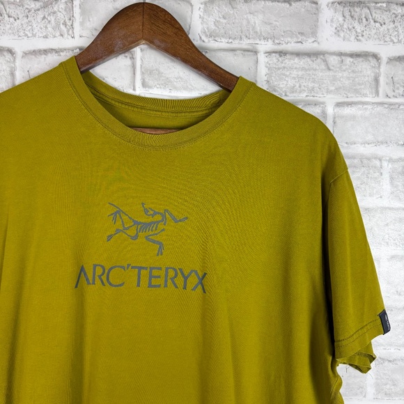 Arc'teryx Other - Arc'Teryx Moss Green Graphic Print Crew Neck Hiking Outdoor T-Shirt Mens XL